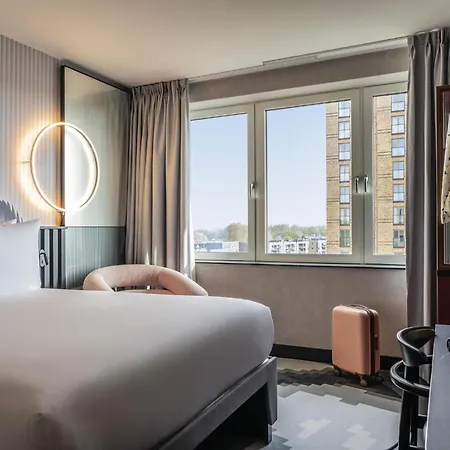 Tribe Hotel