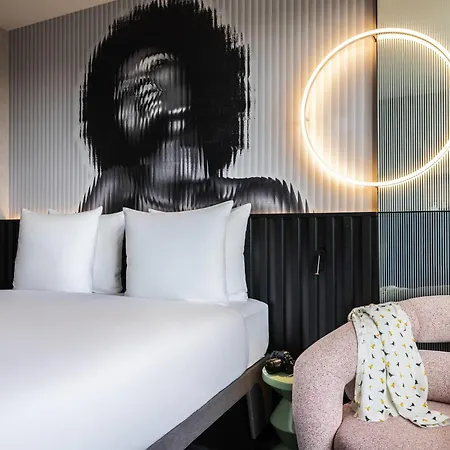 Tribe Otel