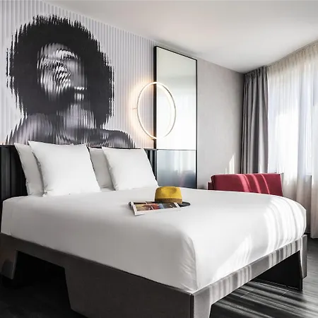 Otel Tribe