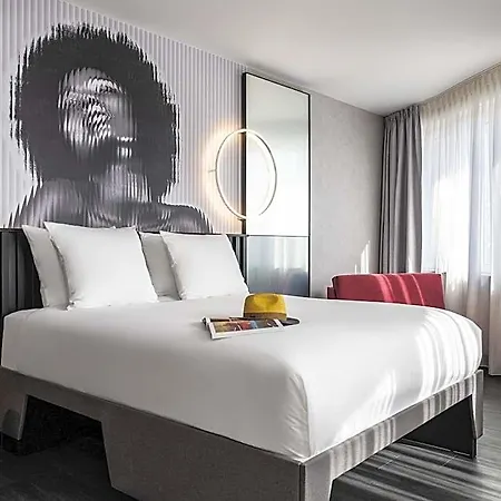 Tribe Hotel Amesterdão