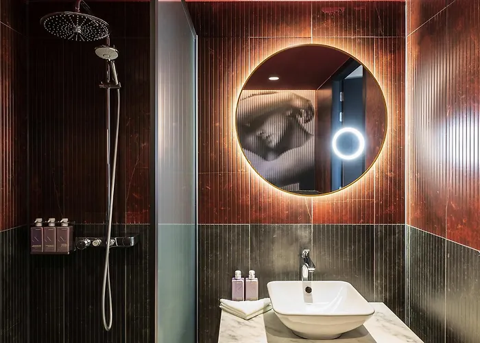 Tribe 4* אמסטרדם