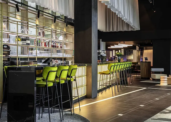 Tribe אמסטרדם